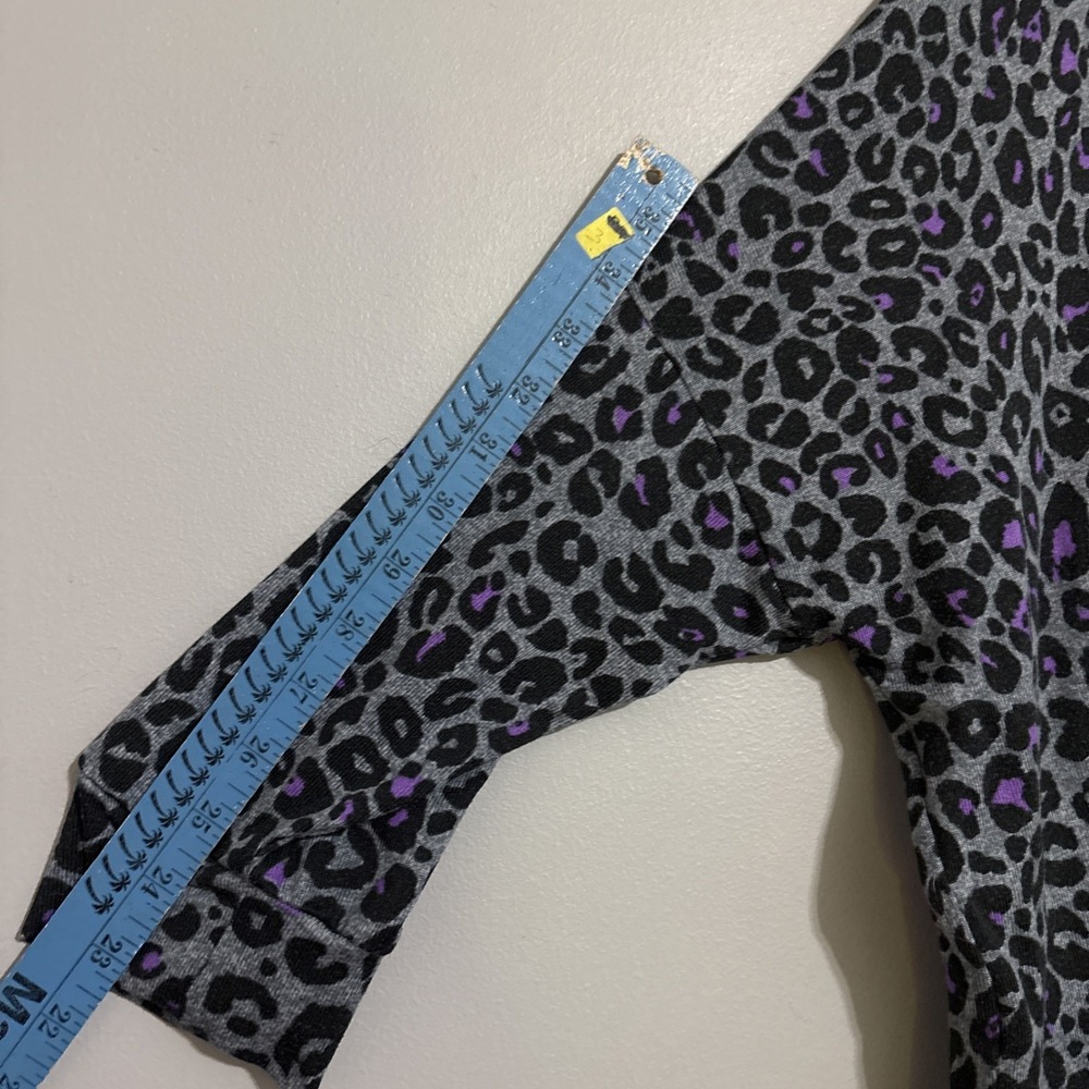 Simply Vera Vera Wang Leopard Print Grey Black Purple Pajamas Sz Lg Night Wear - Picture 8 of 13